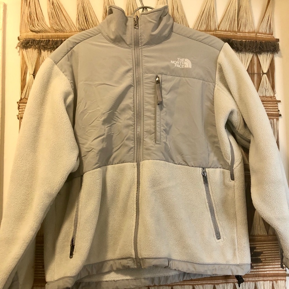 Women’s Northface Jacket